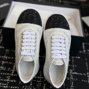 Zapatos Deportivos Casuales de Alta Gama 2025, Marca CC, Zapatos de Mujer con Incrustaciones de Diamantes, Cerrados, a la Moda, con Suela Suave - Product Image 6