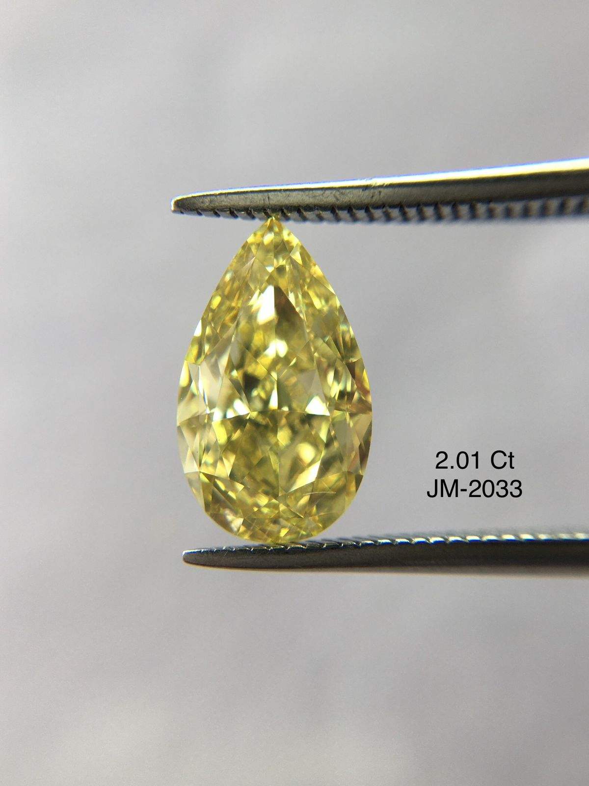 สีเหลือง