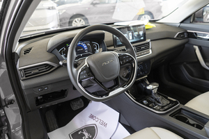 ซื้อเลย Dongfeng A30 2023 รถยนต์ยอดนิยมขายดีที่สุด ประเภทน้ำมันเบนซิน รถเก๋ง - Product Image 3
