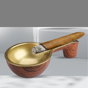 Venta caliente Cenicero de lujo Personalizado Cenicero de cigarros de metal de madera Cenicero de cigarrillos - Product Image 3