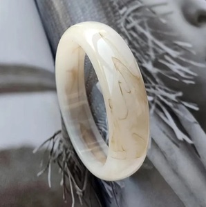 กำไลข้อมืออะคริลิคสำหรับผู้หญิงกำไลข้อมือเรซินออกแบบใหม่ - Product Image 6