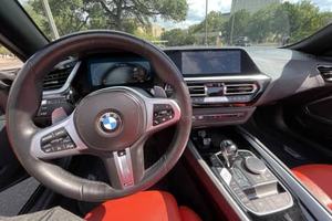 BMW Z4 M40i 2021, 382 Caballos de Fuerza, Interior Rojo Magma, Paquetes Premium y Shadowline - Product Image 3