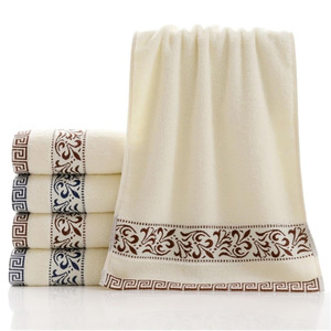 Services OEM Serviettes de bain à broderie personnalisée en coton 100% pour un séchage rapide des cheveux disponibles à des prix raisonnables - Product Image 1