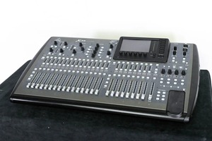 Nouvelle console de mixage numérique Behring er X32 Compact 40 entrées 25 bus - Product Image 5