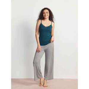 Camisola de Bambú con Cuello en V para Mujer, Tejido de Punto Premium, Estilo Casual para Primavera, Características Suaves - Product Image 2