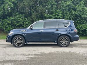 QX-80 Limiteds 4WD S.U.V. USADO de 2017 - Product Image 3