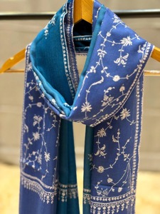 ผ้าคลุมไหลแคชเมียร์ งานปักมือโซซนี ทอแบบดั้งเดิม ผ้าพัชมีนาโพลีเอสเตอร์ ระบายอากาศได้ดี ทันสมัย เหมาะสำหรับใส่ในฤดูหนาว ของขวัญสำหรับสุภาพสตรี - Product Image 2