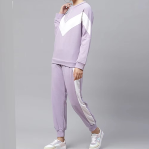 Ropa deportiva púrpura clara de alta calidad Elegante y funcional para entrenamientos Destacar con un elegante diseño de bloque de color - Product Image 6