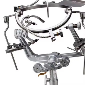 Système d'écarteur de cerveau manuel réutilisable de haute qualité Meilleurs instruments de neurochirurgie Pince de crâne en acier inoxydable pour une utilisation chirurgicale - Product Image 6