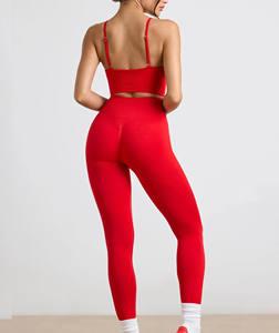 Leggings haute performance Leggings rouges sans couture pour femme avec coupe sculptante et tissu extensible respirant - Product Image 6