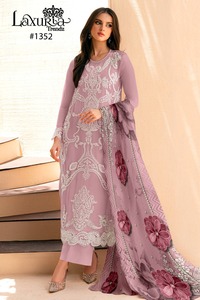 Dernier Designer Faux Georgette Broderie Séquence Travail Kurti Set - Product Image 4