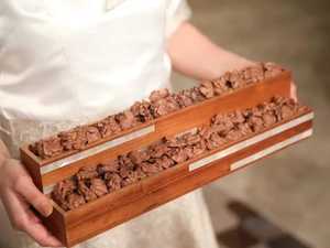 ถาดใส่ช็อคโกแลตทำจากไม้อะคาเซียสำหรับเสิร์ฟพร้อมของชำร่วย - Product Image 2
