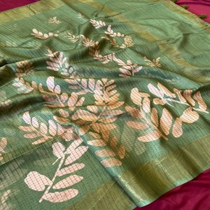 Sari en soie Tussar imprimé à carreaux VASTRA COTTAGE avec glands et chemisier imprimé, nouveau style pour les fêtes et les occasions spéciales - Product Image 2