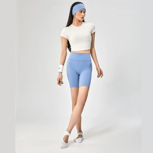 Top corto de estilo deportivo ajustado OEM para mujer para gimnasio, Yoga, Jersey elástico con función antibolitas, logotipo personalizado estampado para el verano - Product Image 1