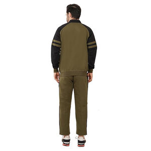 Vêtements d'hiver décontractés pour hommes Survêtement en coton polaire chaud de qualité supérieure avec fermeture à glissière solide Tissu coupe-vent doux et respirant - Product Image 5