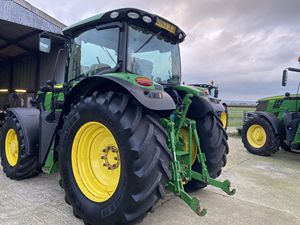 2022 Tractor usado 6150R Johnn Deere con 150 caballos de fuerza en stock Listo para envío - Product Image 3