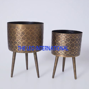 Fer Métal Forme Unique Noir Fini Jardinière Ensembles de 2 Fantaisie Style De Luxe À La Main Utilisé Maison Jardin Décoration - Product Image 5
