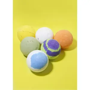 Bomba de Baño Artesanal AOA - Aroma Relajante a Lavanda, Coco, Rosa, Manteca de Karité y Leche, en Forma de Bola, Nube, Corazón, Disponible para OEM - Product Image 1