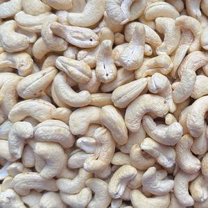 Venta Caliente de Anacardos a Precios de Mayoreo en Todo el Mundo, Anacardos W180 Santiago Vietnam, Empaque de Marca Privada Disponible - Product Image 1