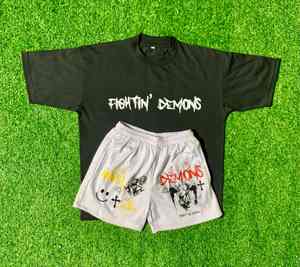 Ensemble de vêtements de sport décontractés pour hommes en gros, été, uni, 2 pièces, t-shirt et short en coton, grande taille, séchage rapide, personnalisable - Product Image 3