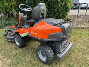 Buy <b>Used</b> Husqvar-Na MZ61 61 In. 27 H-P Briggs & Stratton Hydrostatic Zero Turn <b>Riding</b> <b>Mower</b> and Bagger Available In Germany - Product Image 3