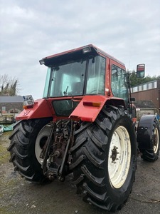Tractor Fiat F130 Listo para Trabajar, Motor de 85HP, Caja de Cambios y Bomba - Product Image 3