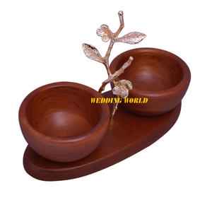 Pot à bonbons rond en métal avec plateau en bois Serveur de noix fait à la main de qualité supérieure Pot à fruits secs en métal classique et élégant en gros - Product Image 5