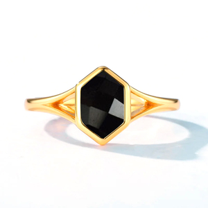 Bague réglable en argent sterling 925 en forme d'hexagone à facettes pêche pierre de lune pierre précieuse or vermeil pour les mariages en gros - Product Image 3