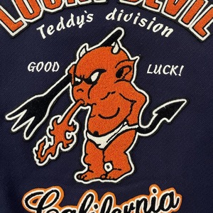 Veste de baseball varsity pour homme de haute qualité, personnalisée ODM OEM, avec broderie en chenille et manches en cuir, style streetwear - Product Image 6