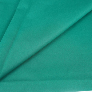 Textiles vente directe d'usine TC 80/20 Anti-rides doux sergé infirmière médecin gommages tissu hôpital uniforme coton pour les professionnels de la santé fabriqué - Product Image 1