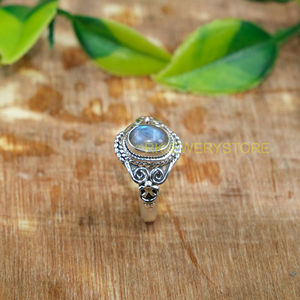 แหวนเงินแท้ 925 ประดับพลอยลาบราโดไรต์ธรรมชาติ ดีไซน์วินเทจโบโฮ งานแฮนด์เมด สำหรับผู้หญิง ของขวัญคริสต์มาส - Product Image 2