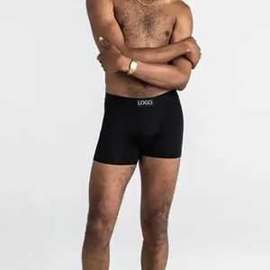 Slip en coton à taille haute pour homme Short de maison confortable et respirant en tissu tricoté de qualité avec caleçon au nouveau design - Product Image 1