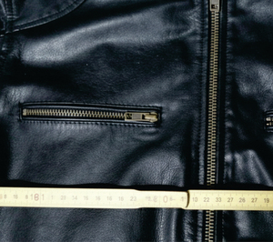 Chaqueta Bomber de Cuero Vegano Personalizada OEM, Corte Regular, Ribete de Algodón, Forro Interior Suave, Chaqueta Universitaria para Hombre - Product Image 5
