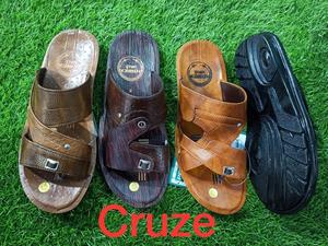 Direct Manufacturer's New Arrival Summer Beach Flip-Flops <b>Slippers</b> for <b>Men</b> Thick EVA Soft Multi-Color Sole Outdoor <b>Slipper</b> Cheap - Product Image 2