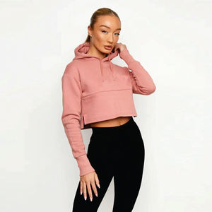 Sweat-shirt à capuche court rose personnalisé pour femmes, en molleton, à manches longues, décontracté, streetwear pour la personnalisation - Product Image 1