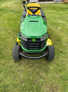 Nuova qualità John Deer X165R traino <span class=keywords><strong>trattore</strong></span> per macchine agricole da giardino in sella a tosaerba con larghezza di taglio 50 pollici