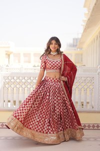 Jacquard de viscosa pura de color granate de último diseñador con trabajo bordado Lehenga Choli & Dupatta Set para bodas, fiestas - Product Image 4