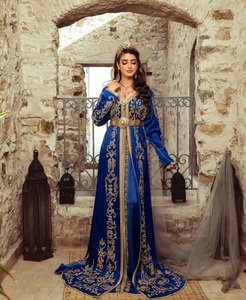 TRABAJO DE BORDADO deslumbrante EN VESTIDO CAFTAN AZUL REAL CON CUENTAS DE CRISTAL EMBELLEZADAS, PIEDRA, SECUENCIA, TRABAJO DE DABKA @ 2024 - Product Image 1