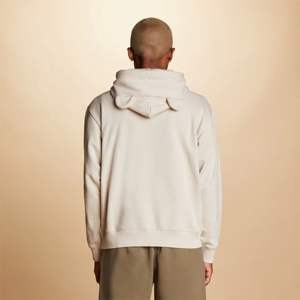 Classic Bear Ear Natural Hoodie-Sudadera con capucha elegante y divertida con adorables orejas de oso, perfecta para atuendos Casuales - Product Image 6