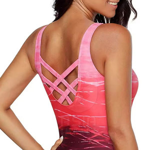 Traje de Baño Premium de Tela Elástica, Corte Elegante, Perfecto para Usar en la Playa, Piscina, Entrenamiento y Vacaciones - Product Image 6