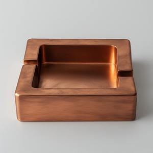 Cenicero de Cigarros de Aluminio Premium con Cuerpo Redondo, Diseño Duradero y Ecológico para un Estilo de Mesa de Lujo en el Hogar - Product Image 1