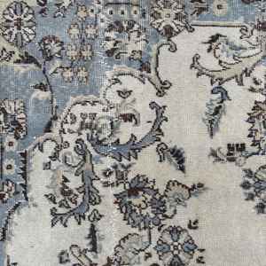 Alfombra Turca Vintage Grande de 5.7x9.8 pies, Alfombra Sólida Azul Gris - Product Image 4