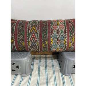 Funda de Almohada Marroquí Hecha a Mano, Funda de Cojín Tradicional Bereber, Cojín Decorativo Boho para Sofá, Almohada Decorativa de Algodón para el Hogar - Product Image 1