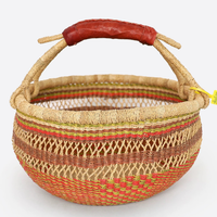 Panier en herbe naturelle Ghana Bolga fait à la main avec poignée en cuir pour le stockage décoratif à la maison et les achats quotidiens