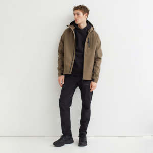 Veste de randonnée personnalisée à fermeture éclair de haute qualité Veste d'extérieur softshell Veste de chasse coupe-vent imperméable - Product Image 3