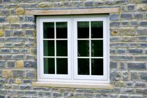 Fenêtre à battant en aluminium minimaliste moderne | Insonorisée économe en énergie | Fabricant vietnamien Holcom | Utilisation de la salle de bain | Thermique - Product Image 6