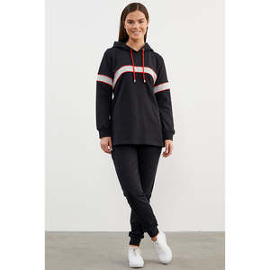 Survêtement à capuche évasé pour femme, personnalisé, imprimé, en polaire légère et respirante, nouvelle collection, vente en gros, haute qualité - Product Image 1