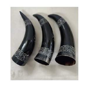 Cuerno Vikingo Decorativo para Beber, Hecho a Mano, Cuerno Nórdico de Guerrero Vikingo, Acabado Premium y Tallado a Mano, Muy Popular - Product Image 1