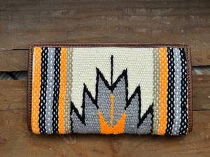 Cartera delgada blanca con protección RFID Diseño de manta de sillín de cuero genuino Producto de moda para todas las estaciones - Product Image 2