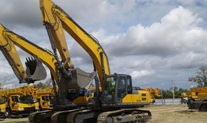 รถขุดตีนตะขาบยี่ห้อดัง รุ่น 26 ตัน สำหรับงานก่อสร้าง รุ่น XE260D รถขุดเหมือง รถขุดตีนตะขาบ - Product Image 5